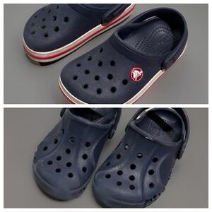 Crocs (bundle of two)